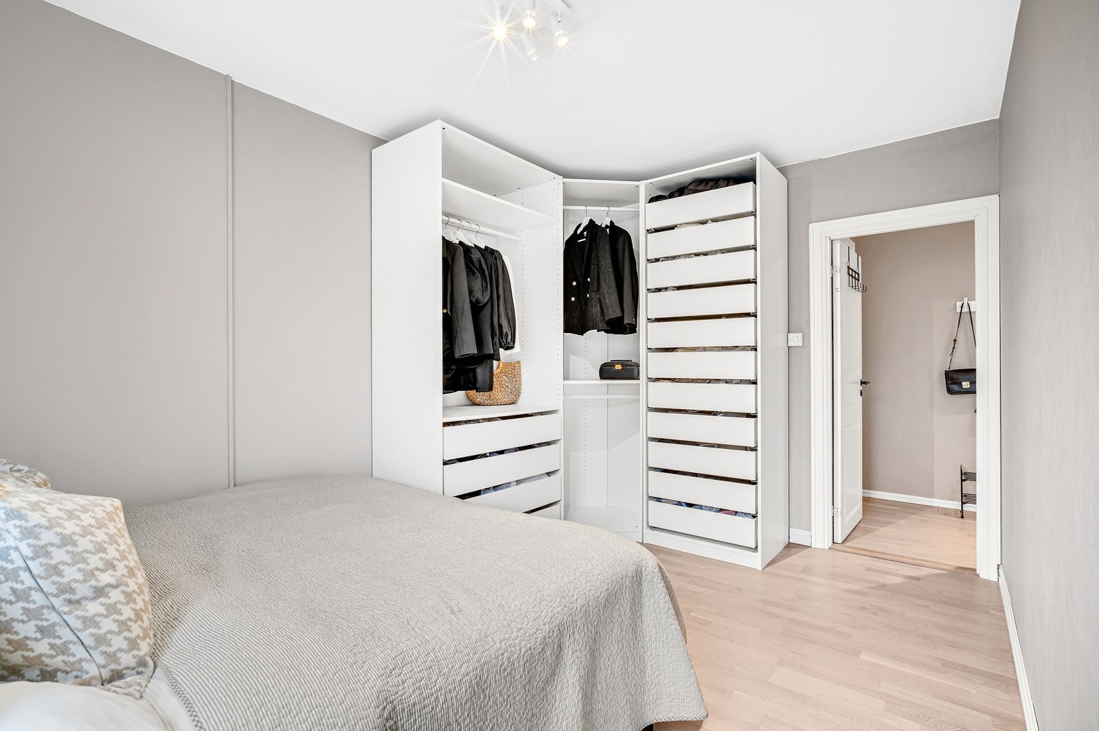 Rommet er på ca. 11,6 m² Galleribilde