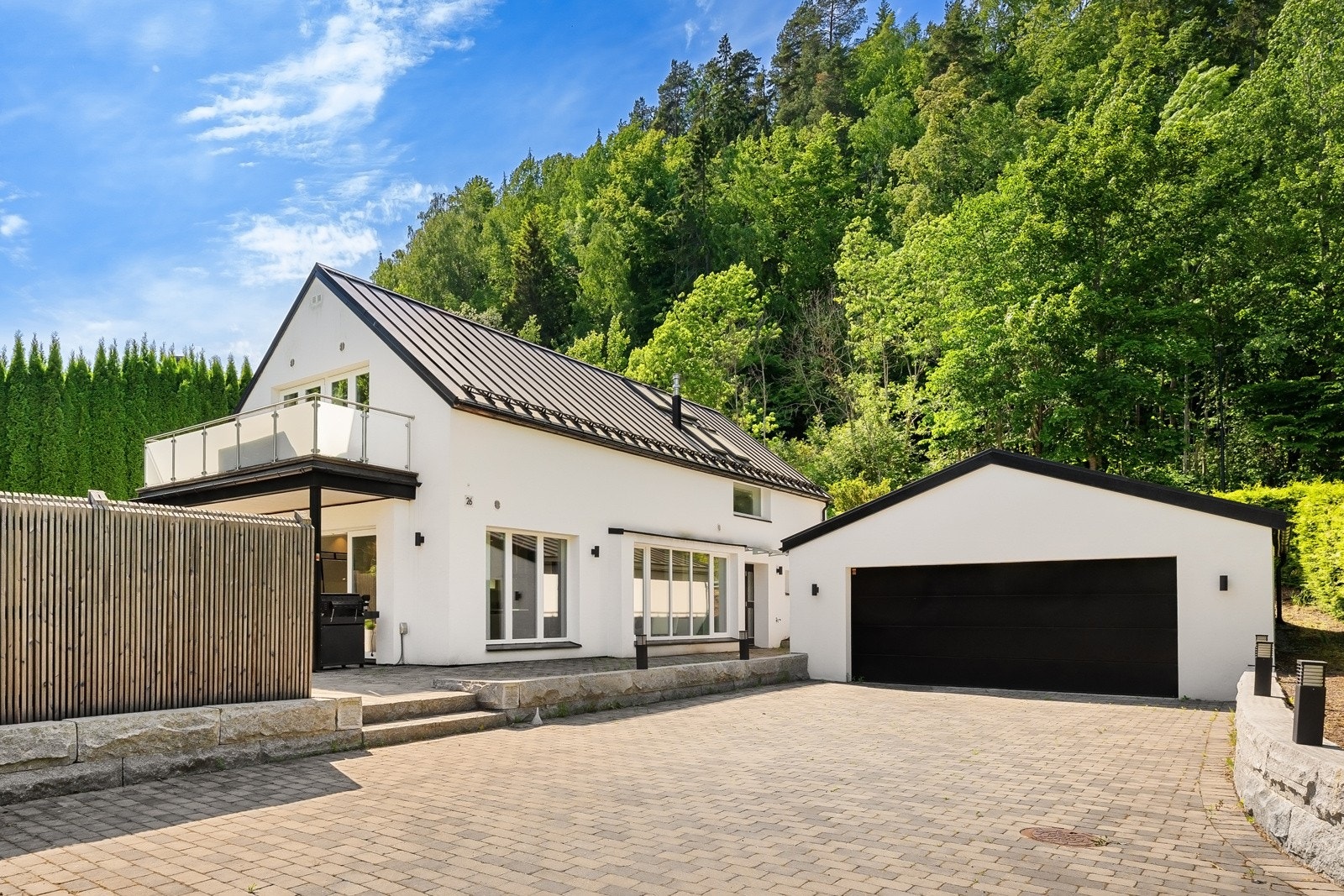 Velkommen til Dalveien 26 - Presentert av Petter Mamen-Lund v. EIE Asker. Galleribilde