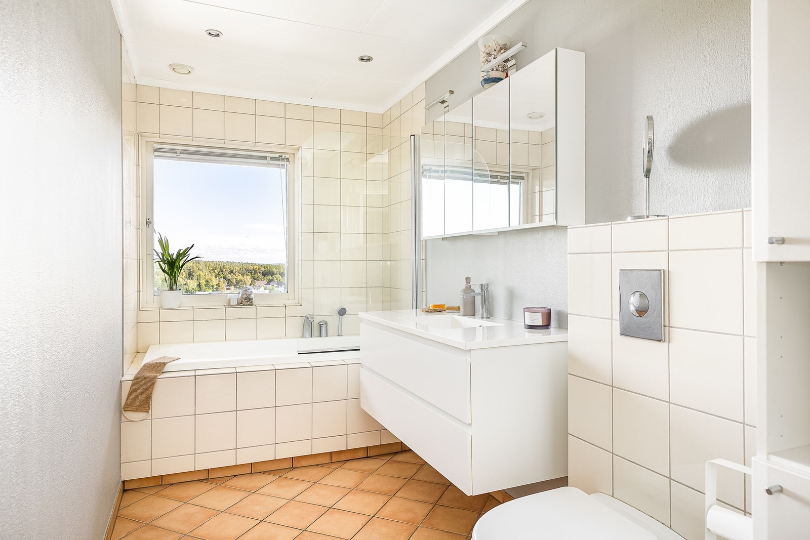 Badet i første etasje ble renovert på begynnelsen av 2000-tallet. Galleribilde