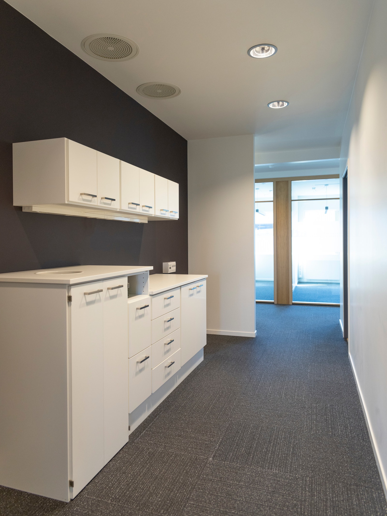 Sosial sone med kjøkkenkrok Galleribilde