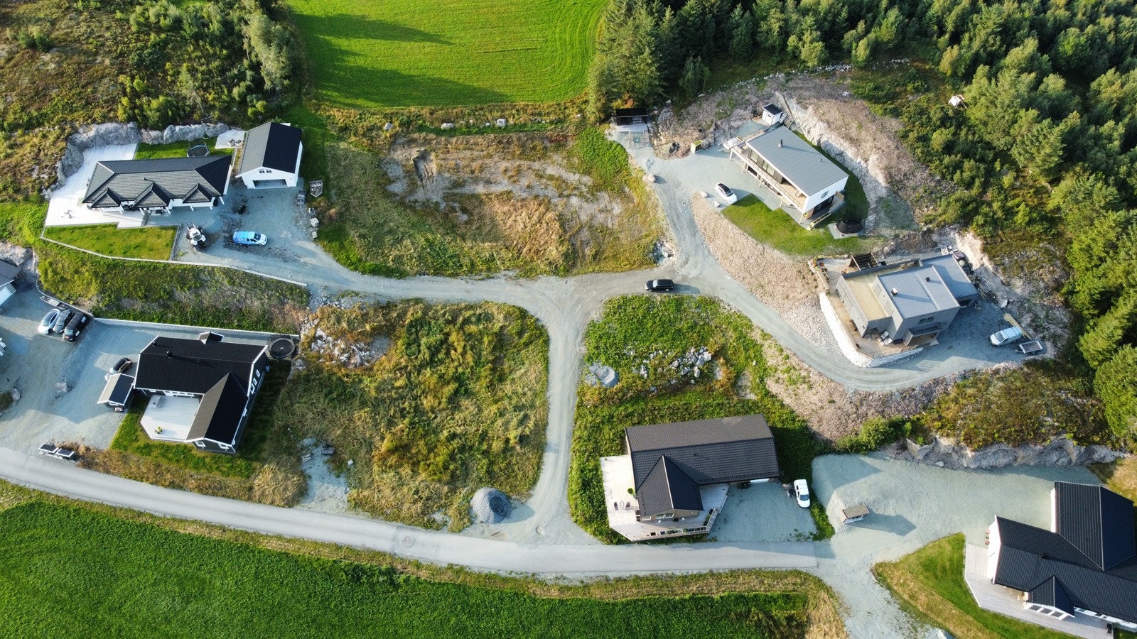 B9, B10, B11, B13 og B14 er ledig Galleribilde