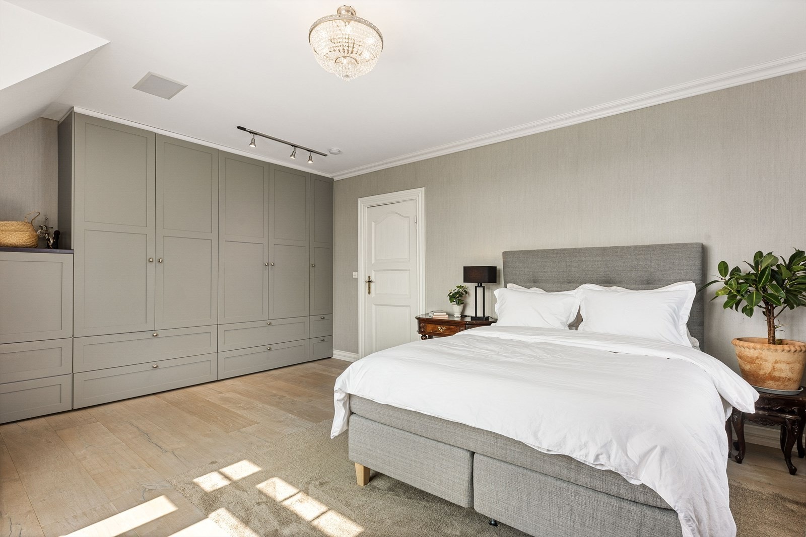 Master bedroom Galleribilde