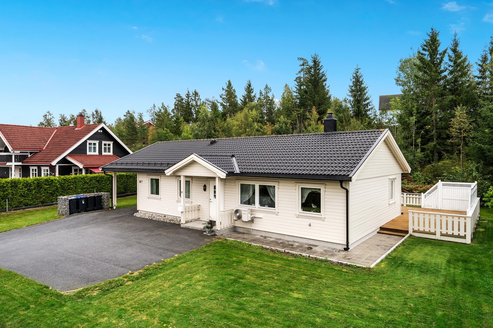 Velkommen til Båstadveien 15! Galleribilde