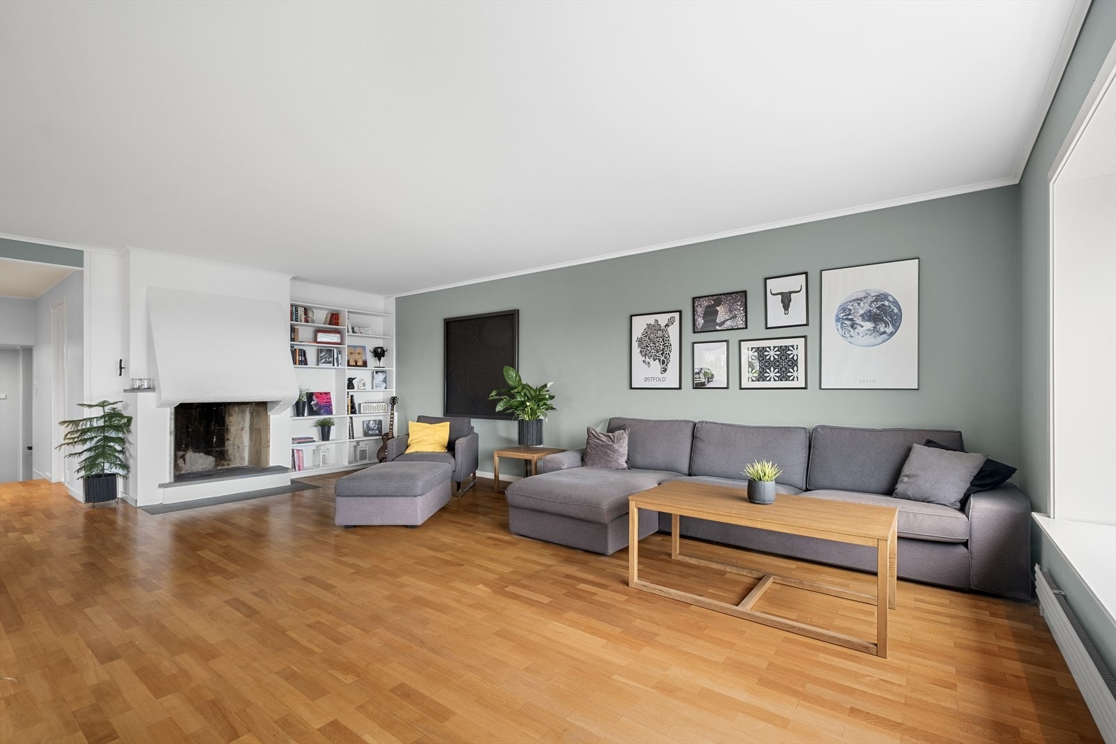 Stue med åpen peis Galleribilde