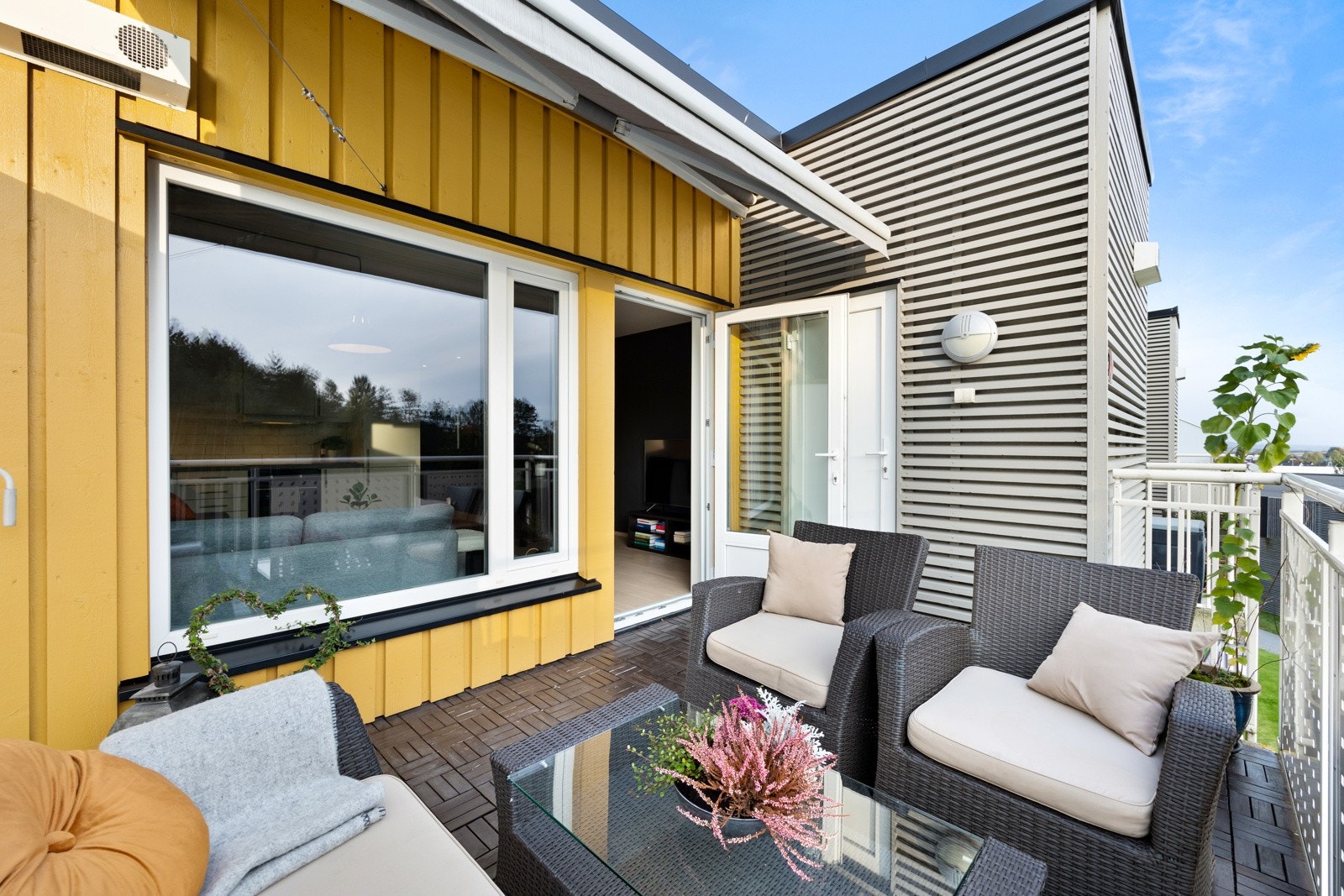 Her er det bare å plassere utemøblene og nyte ettermiddager og kvelder. Galleribilde