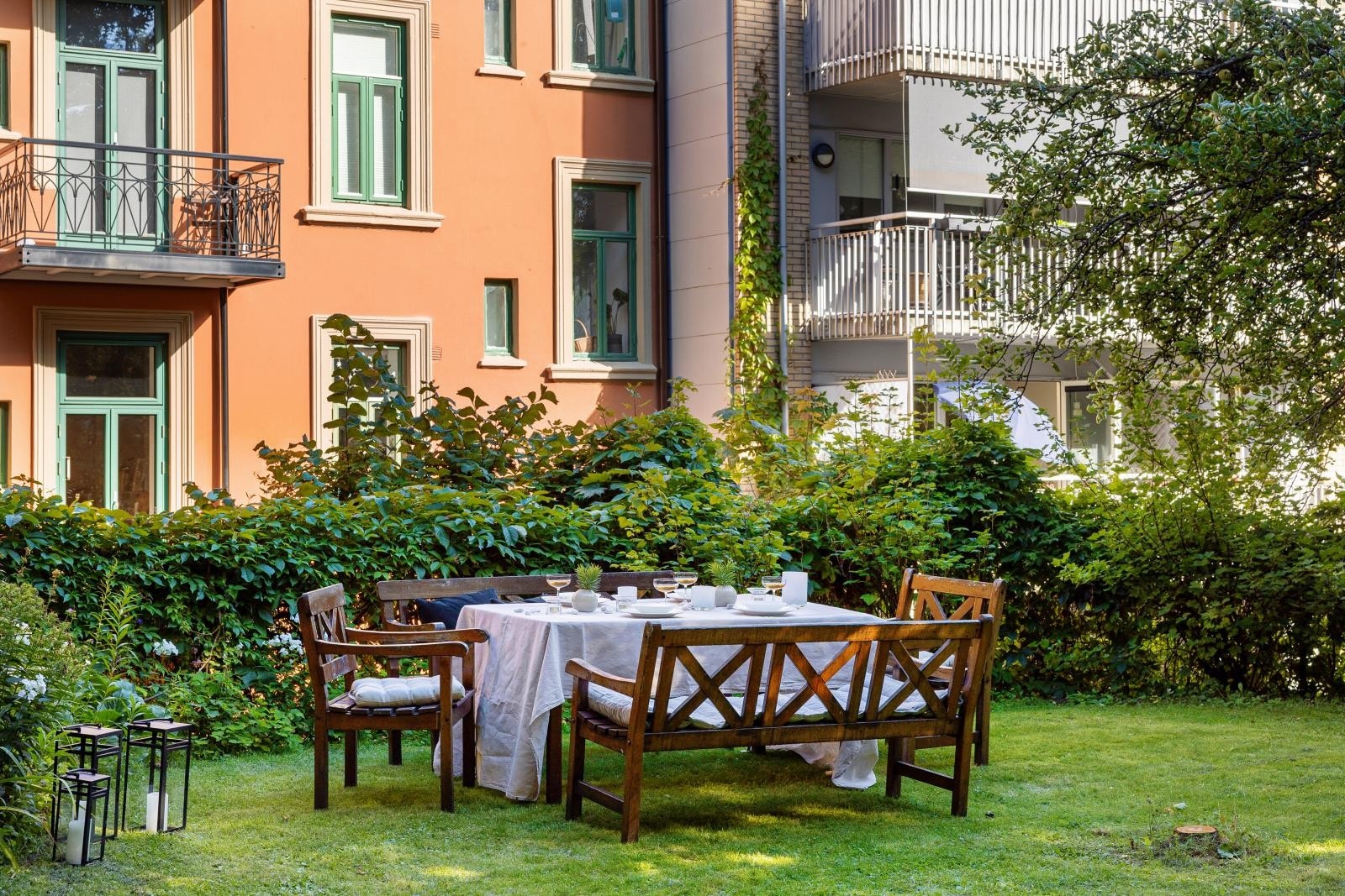 Sameiet har en flott bakgård med gode solforhold. Galleribilde