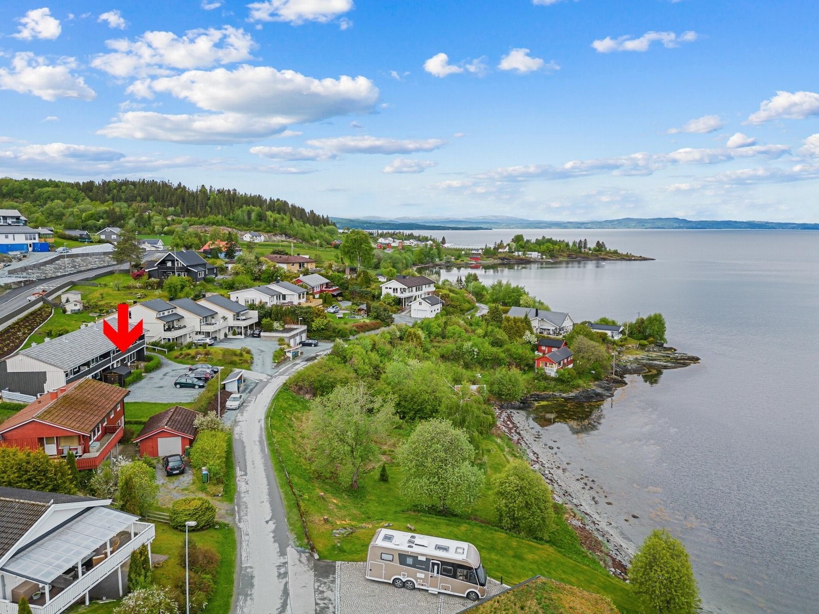 Leilighet med flott beliggenhet på Nesset! Galleribilde