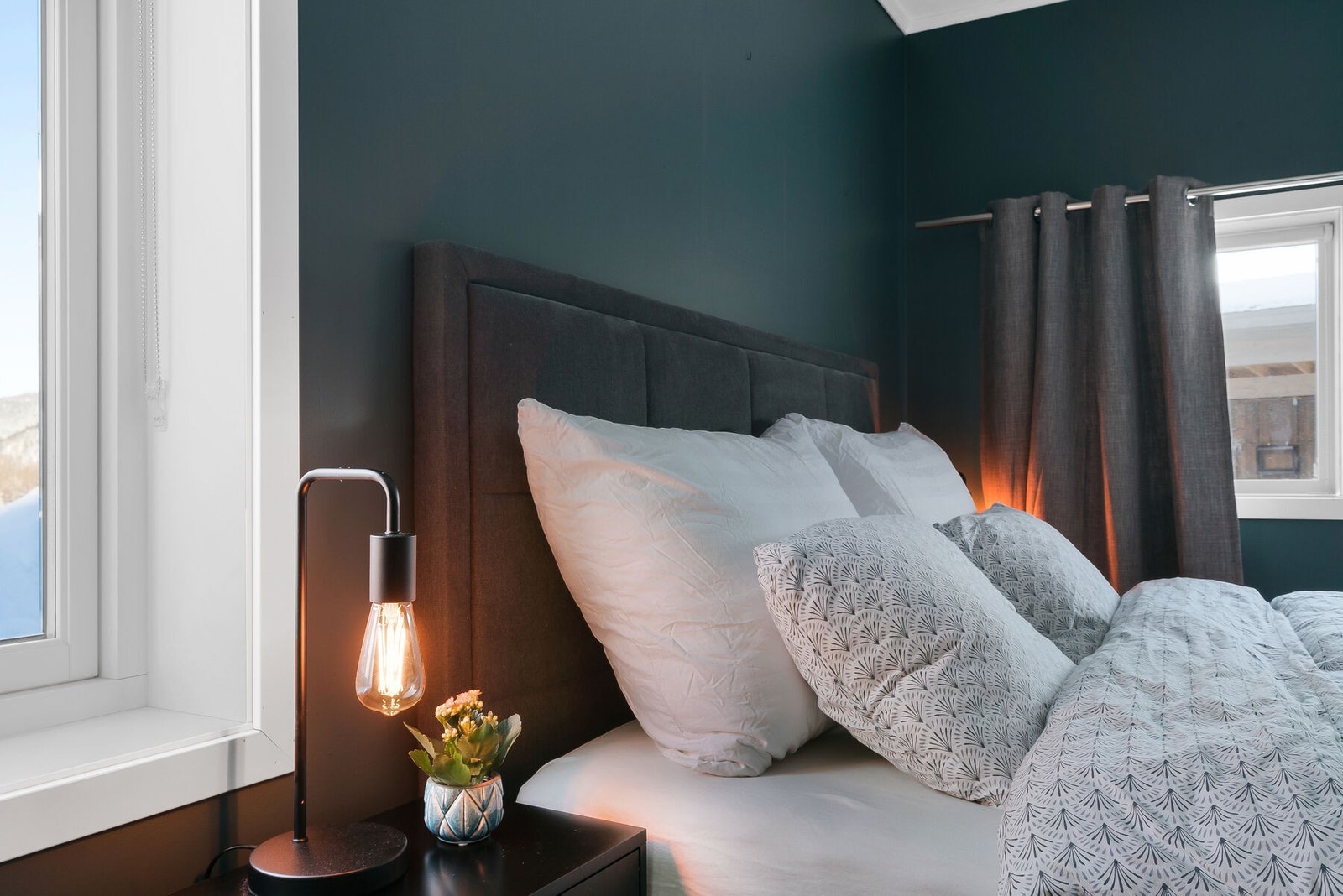 Delikate farger på overflatene sørger for en behagelig og avslappende atmosfære. Galleribilde