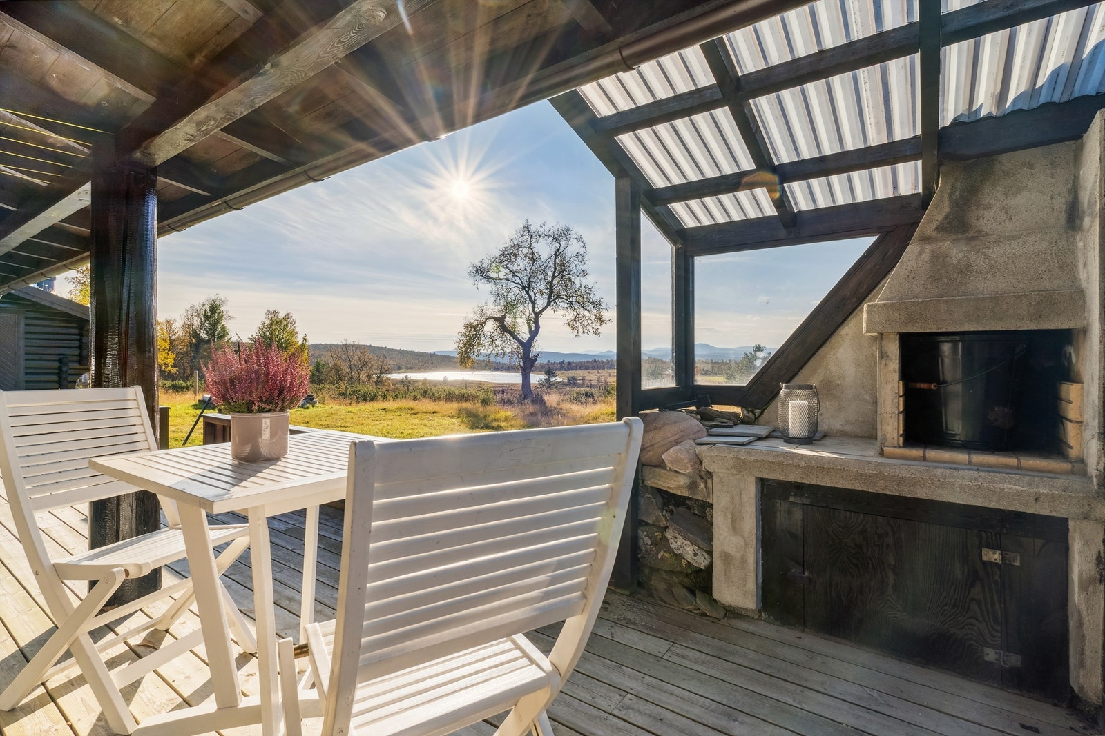 Veranda med utepeis Galleribilde