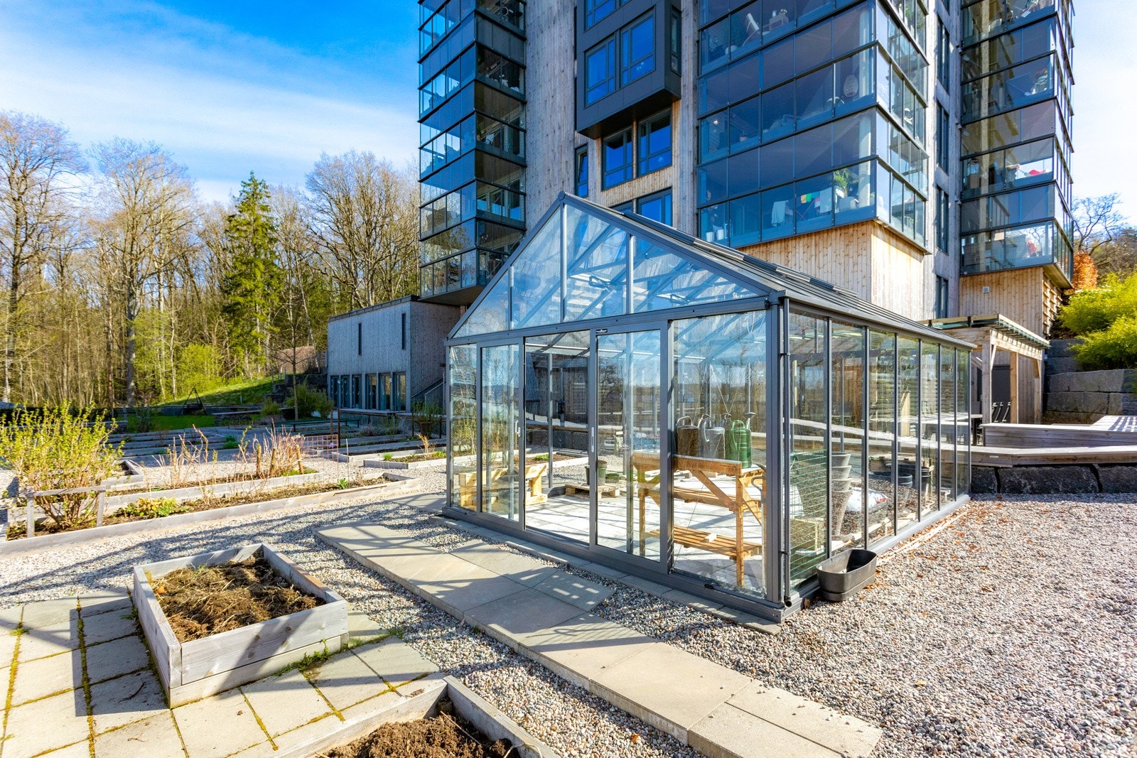 Parsellhager, drivhus og pergola for hygge i hagen Galleribilde
