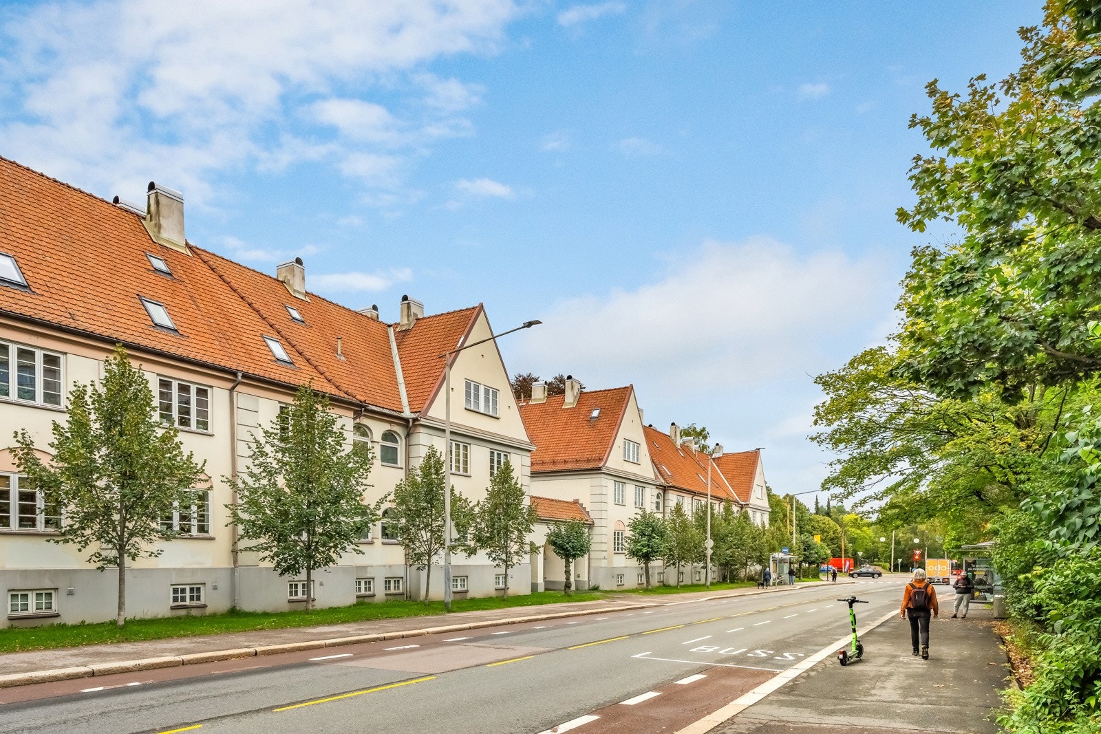 Kort vei til kollektivttilbud, noe som gjør hverdagen enklere Galleribilde