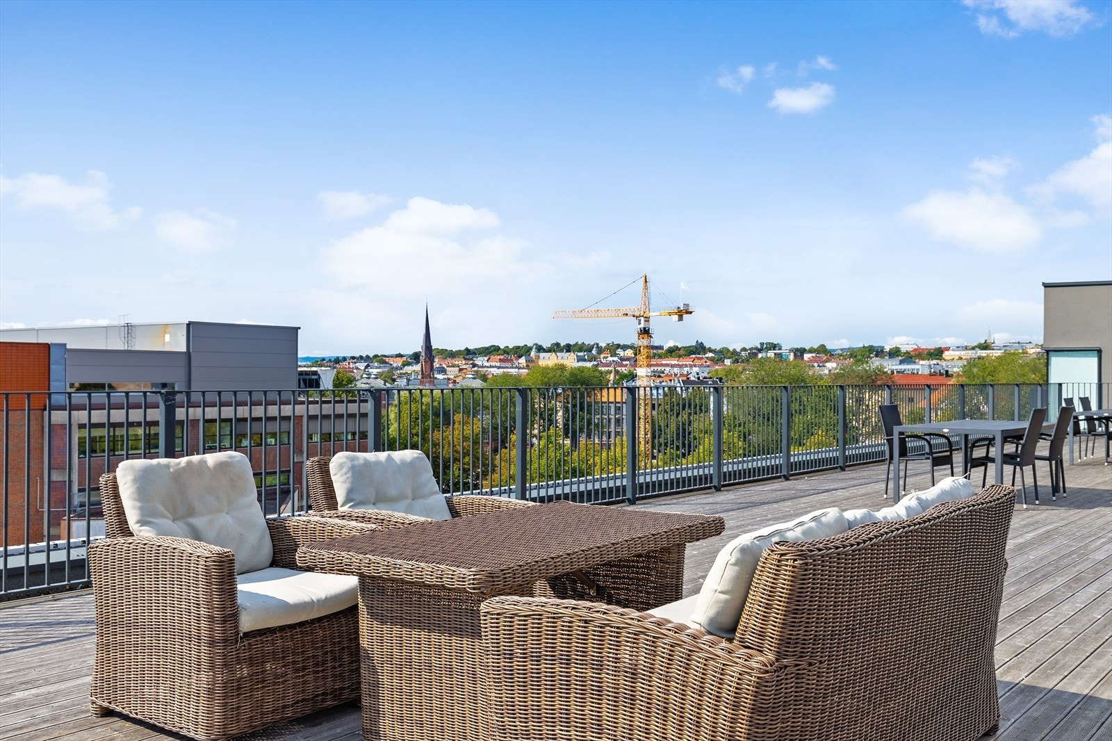 Takterrasse. Galleribilde