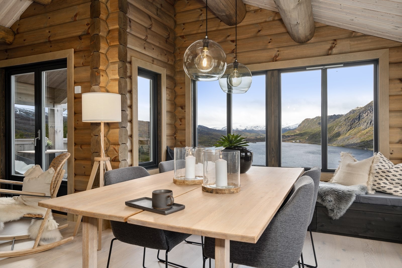 028_Bilde fra tilsvarende type hytte.jpg Galleribilde