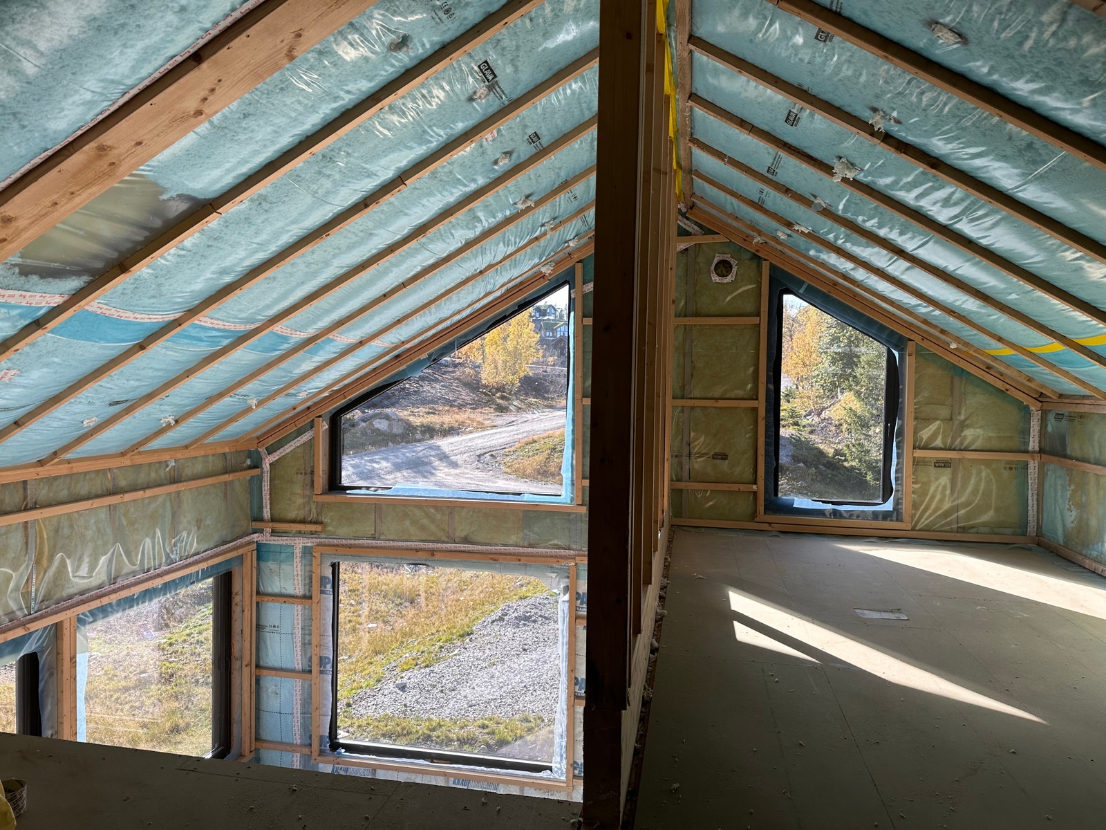 Fra hems mot stue Galleribilde