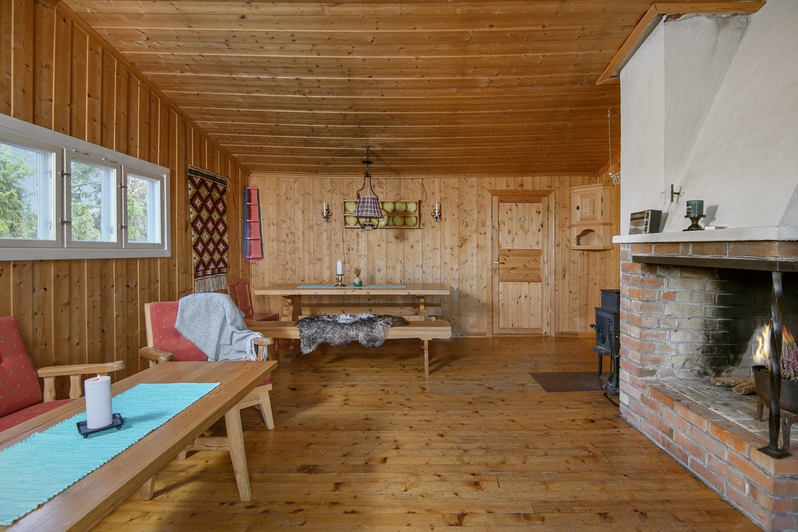 Peiskos hører med på hytta. Galleribilde