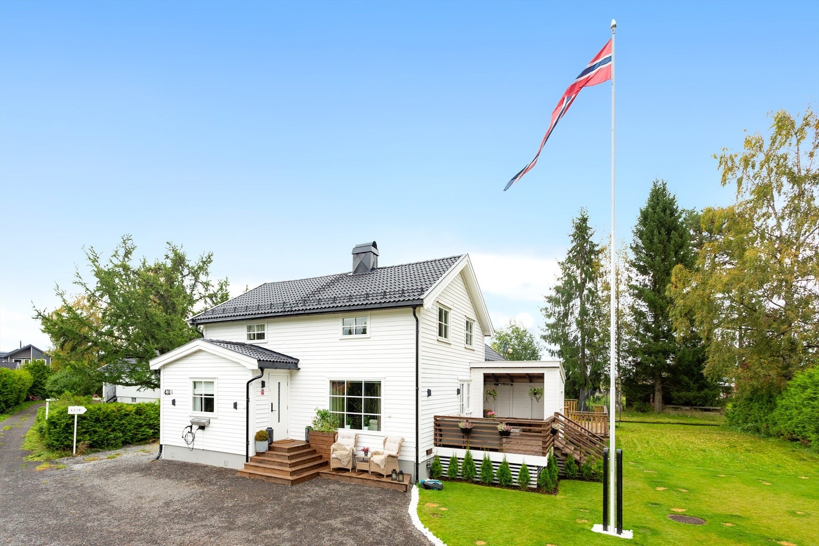 Boligen er beliggende i landlige og familievennlige omgivelser like utenfor Maura sentrum Galleribilde