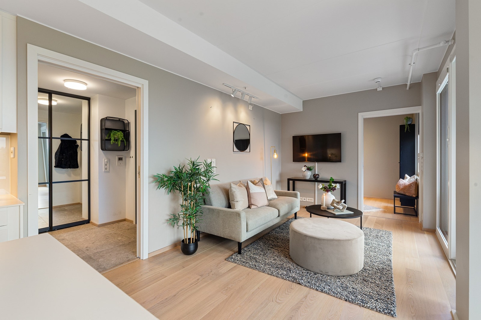 Leiligheten har vannbåren gulvvarme i alle rom (unntatt bad) Galleribilde