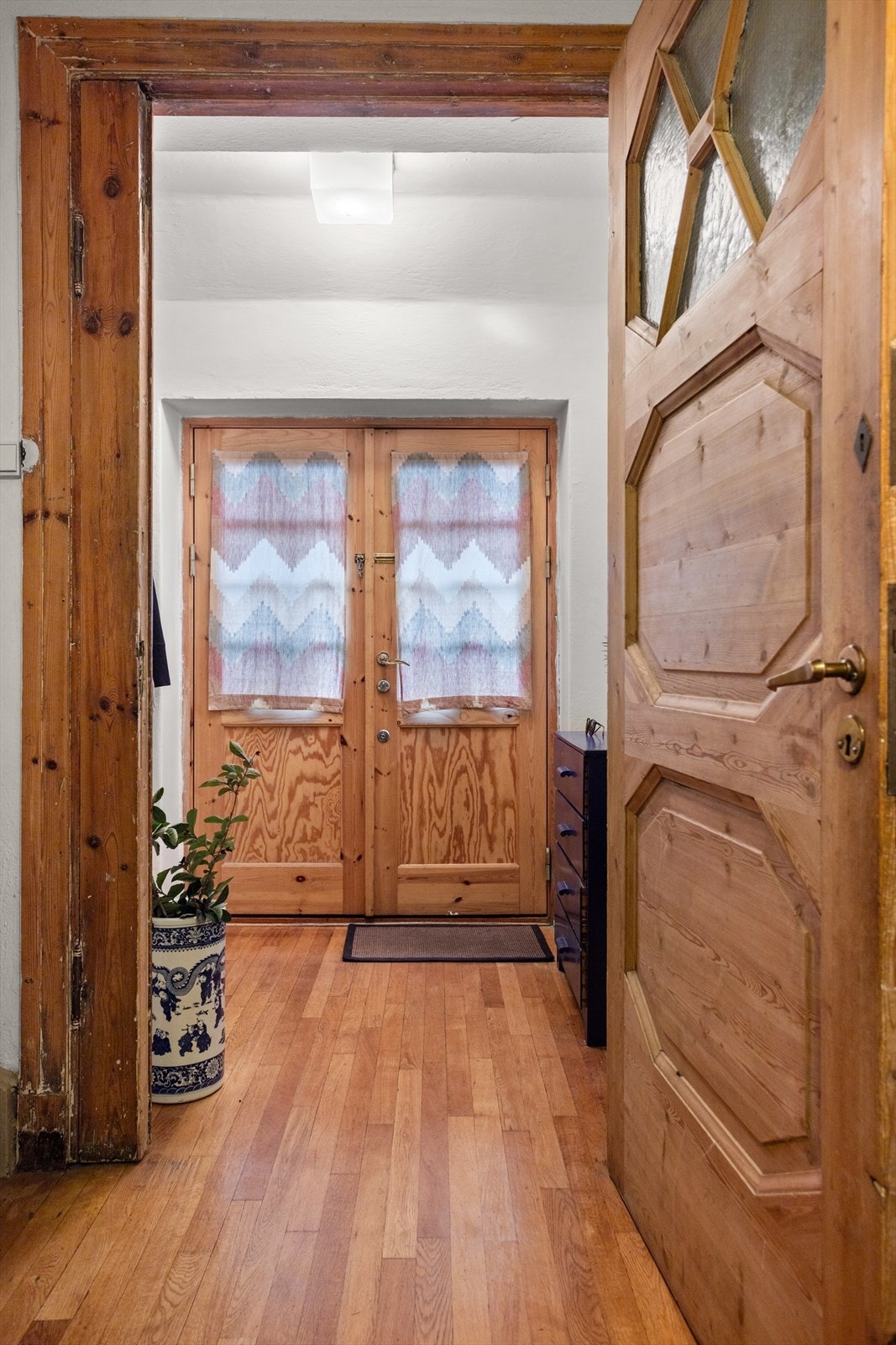 Hyggelig og sjarmerende entré. Galleribilde