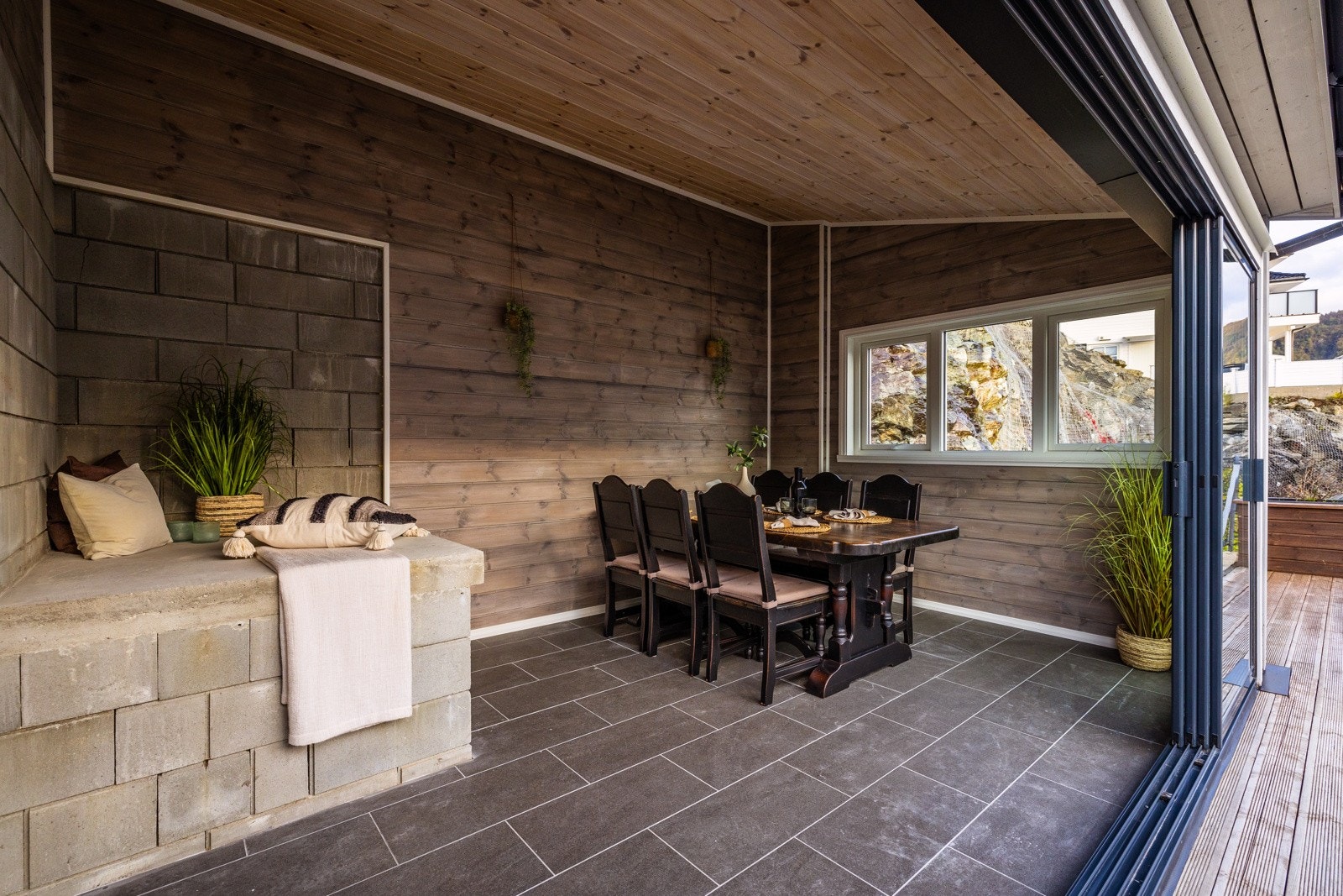 Hagestuen er det perfekte samlingspunktet for familie og venner, uansett årstid. Galleribilde