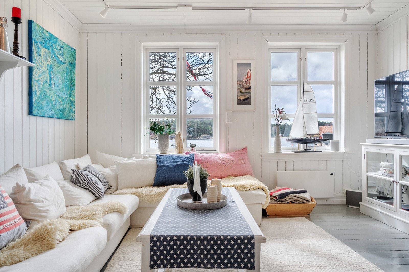 Svært sjarmerende stue med originale detaljer (rehabilitert) Galleribilde