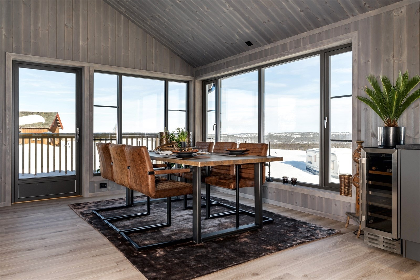 Velkommen til Nye Ørterstølen 2- Lune, nyoppførte dobbelhytter klare for overlevering! Galleribilde