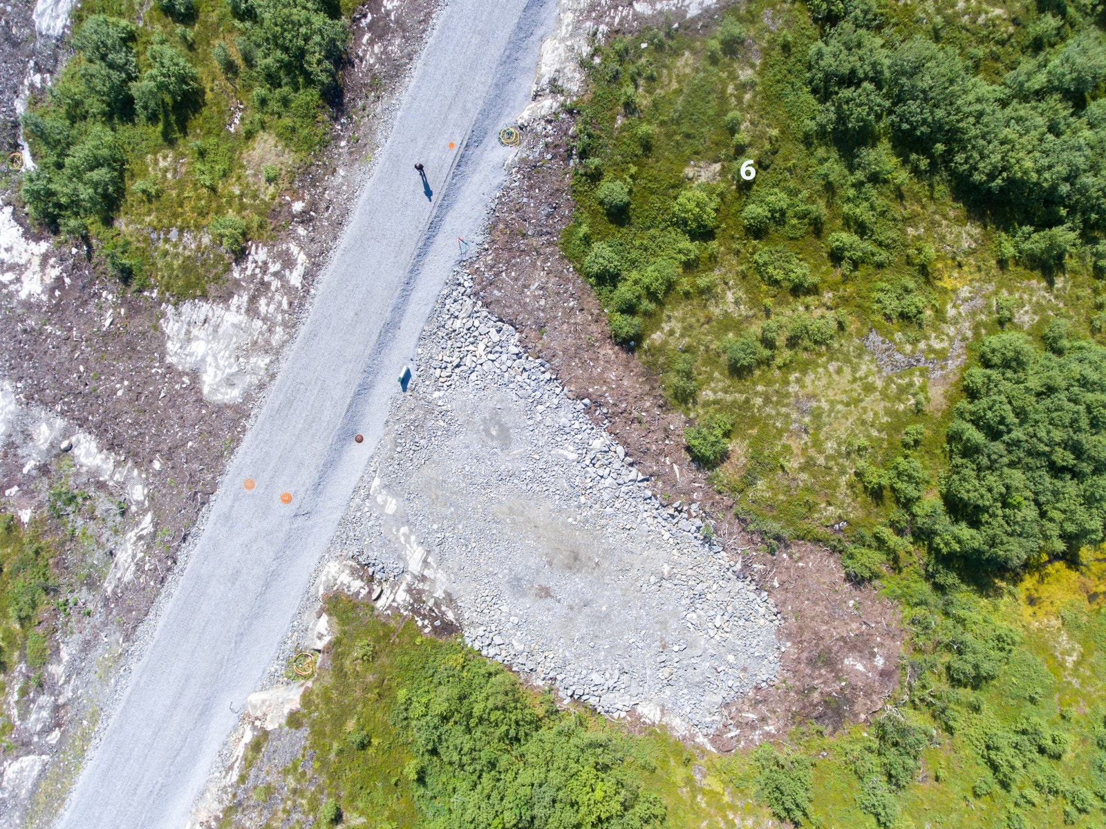 Tomtene er mellom 1100 og 1300 kvm Galleribilde