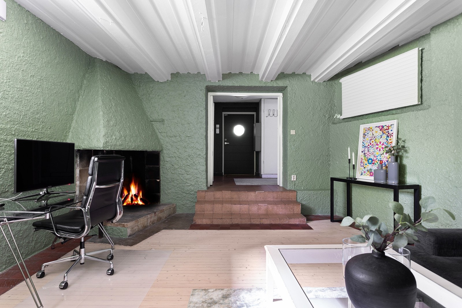 Praktisk med inngang også direkte til u.etg. Galleribilde