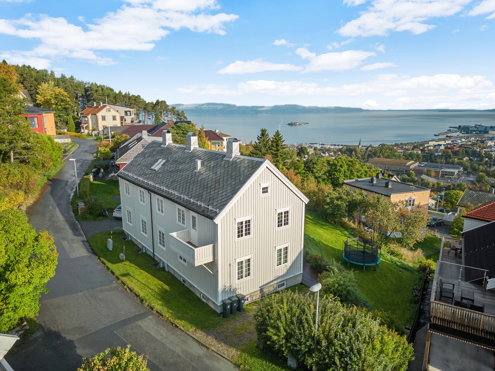 Fasade. Galleribilde