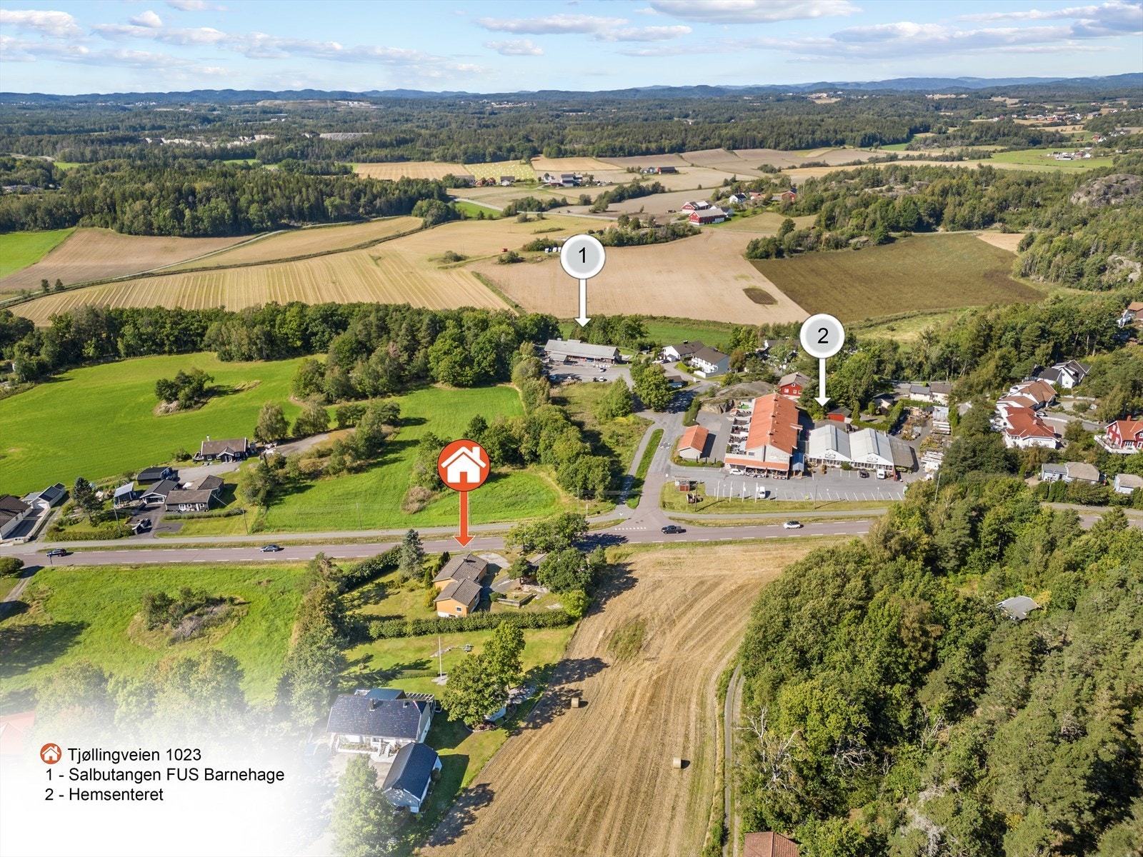 Barnehage og Hemsenteret på andre siden av veien Galleribilde