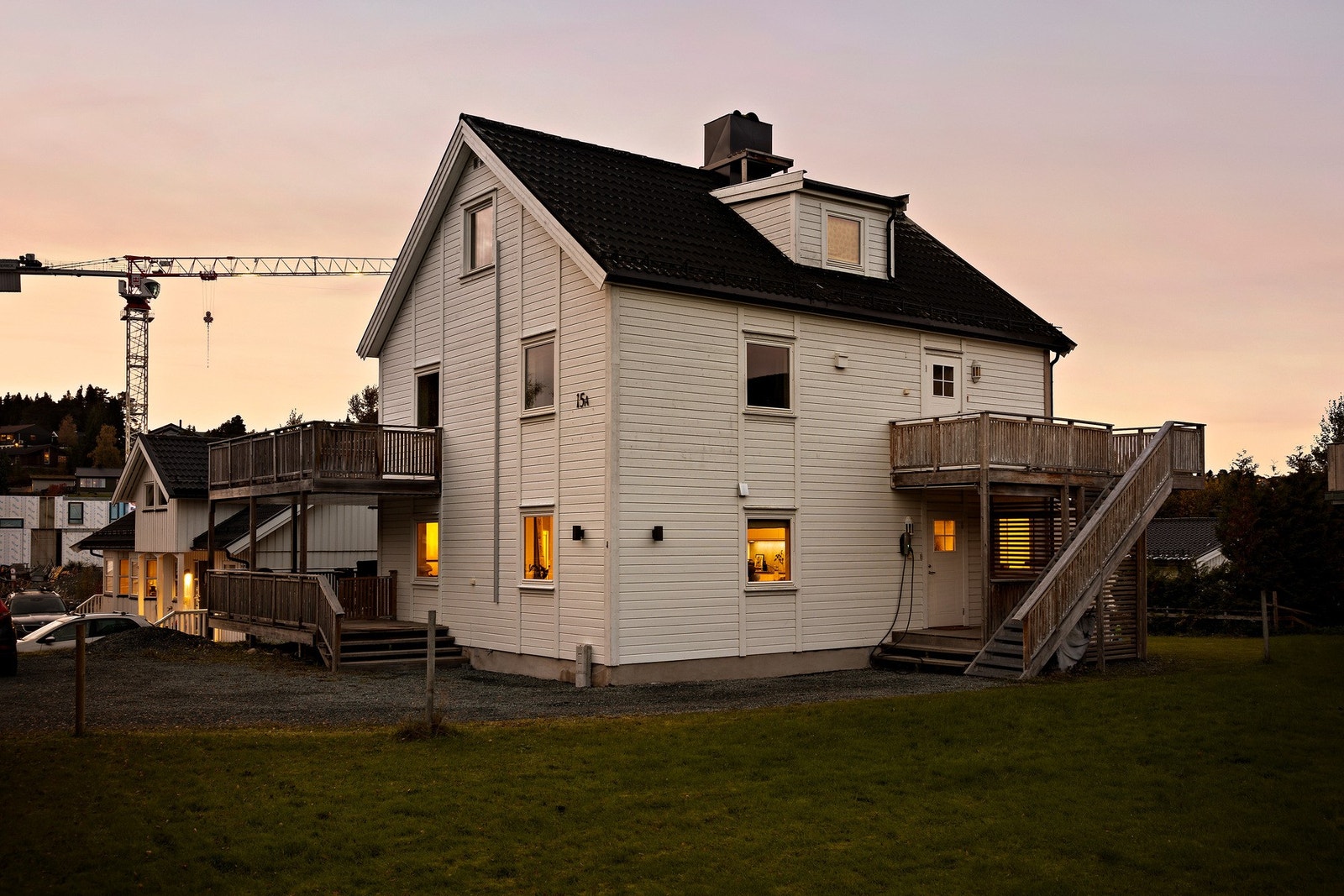 En innholdsrik halvpart av tomannsbolig med barnevennlig beliggenhet på Stavset. Galleribilde