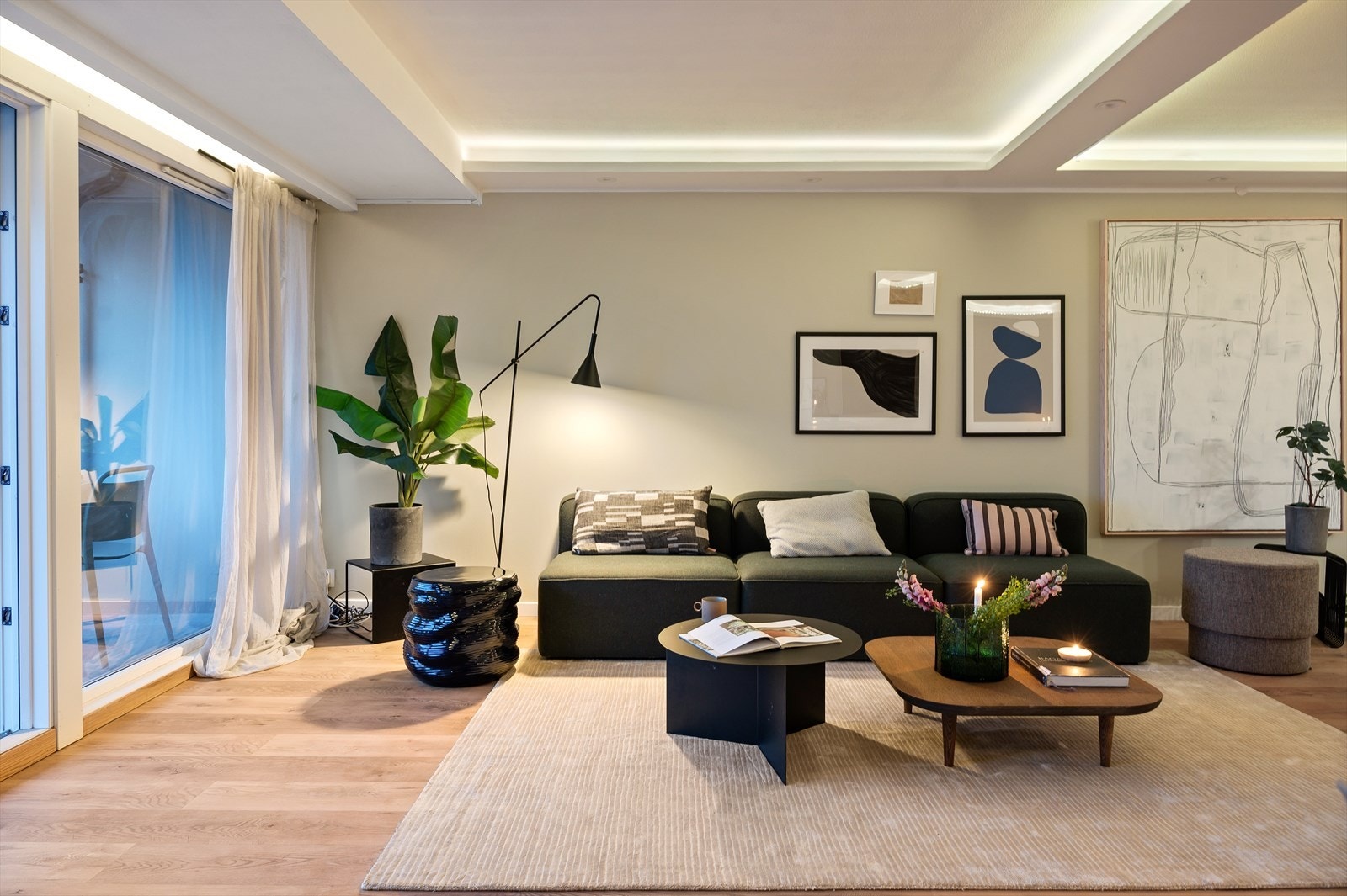 Stuen er innbydende og har en behagelig atmosfære Galleribilde