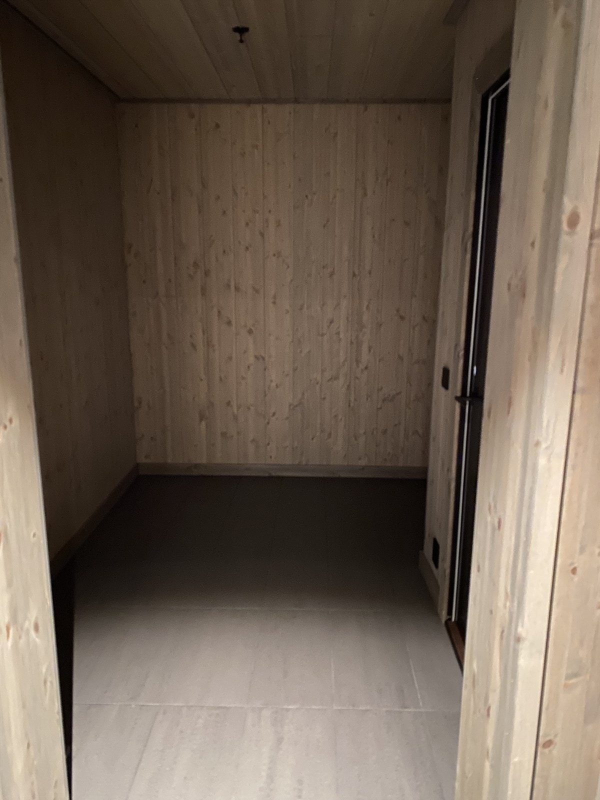 Direkte inngang til bod. Galleribilde