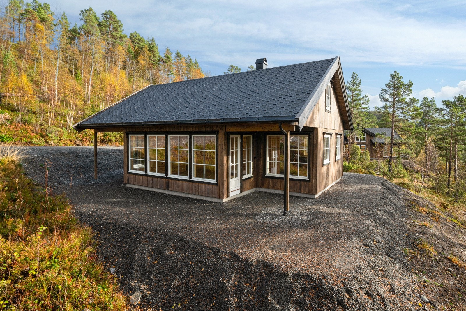 Velkommen til Vesseseterveien 559! En flott fritidseiendom med fin beliggenhet i Vessesetra på Kyrksæterøra. Galleribilde