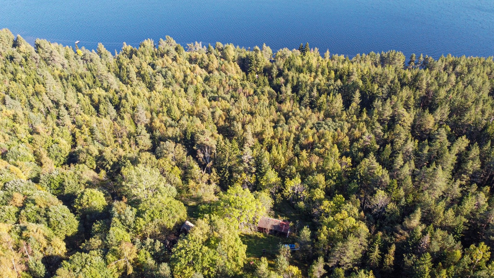 Fra Oslo-området er du på eiendommen etter ca halvannen time i bil. Galleribilde