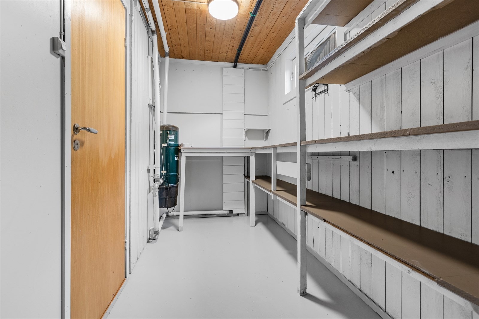 Innvendig bod Galleribilde