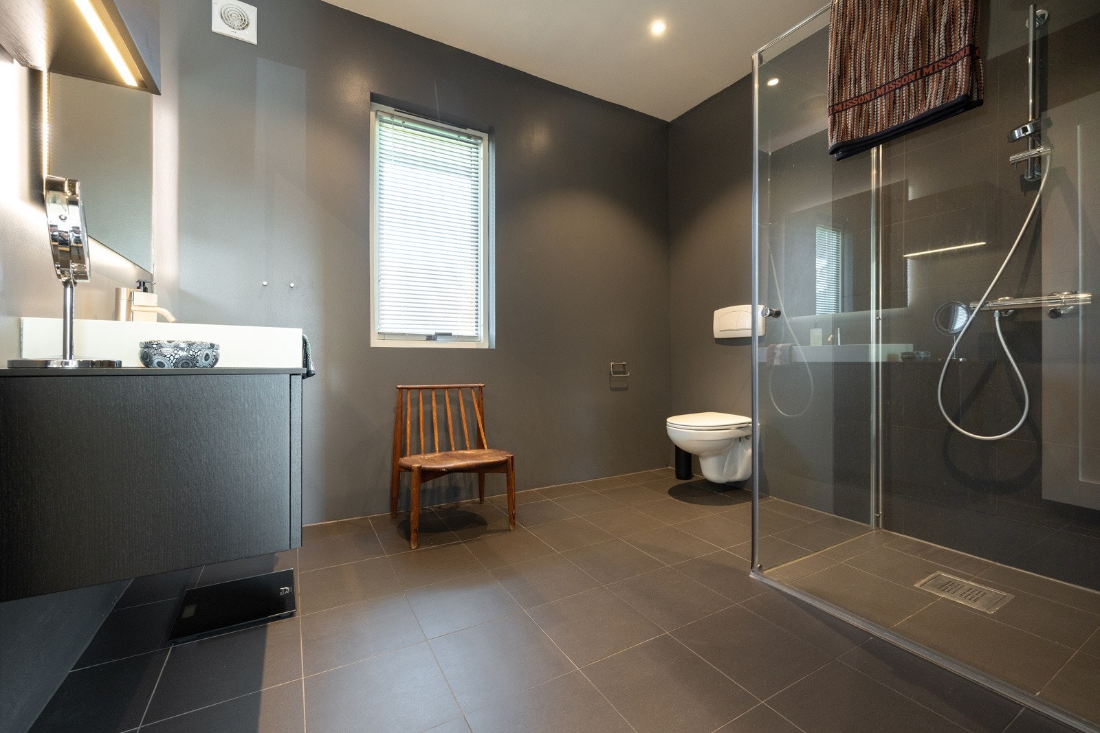 Bad nr 2 - bliggende i ungdomsavdelingen. Galleribilde