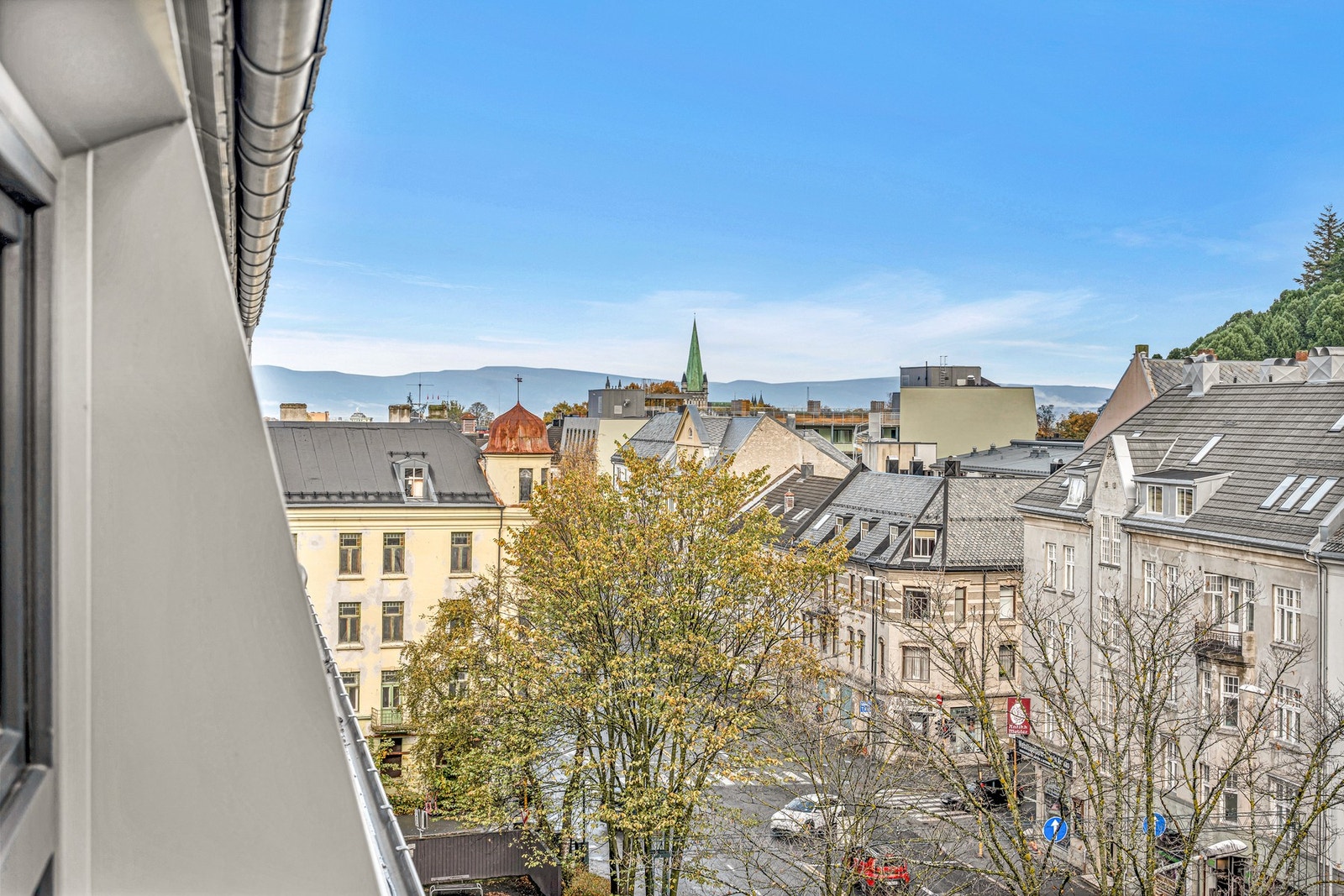 Meget sentral og attraktiv beliggenhet like ved St. Olavs og NTNU. Galleribilde