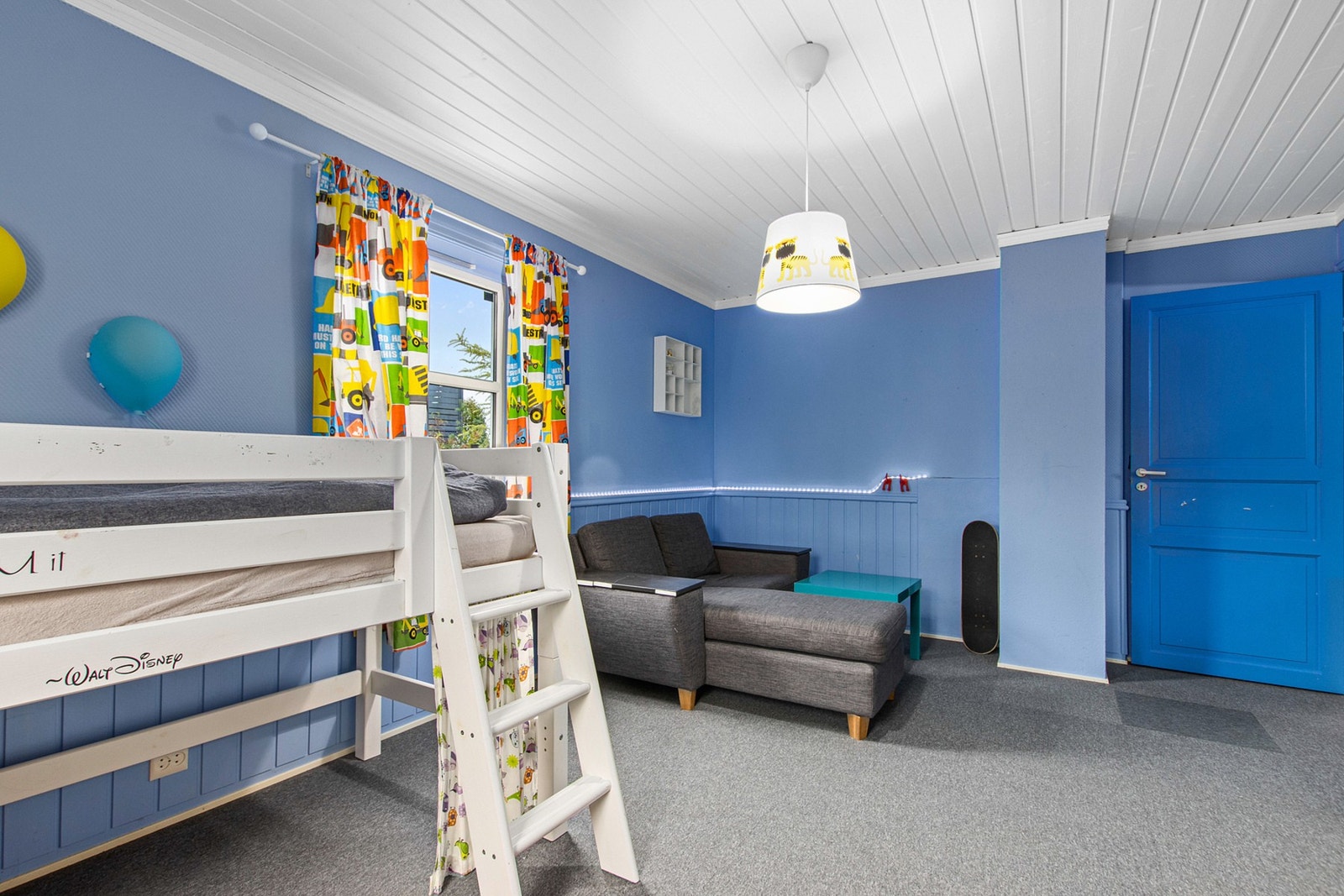 Soverom/stue Galleribilde