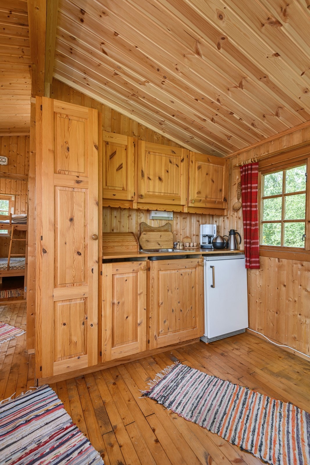 Plass til kjøleskap Galleribilde