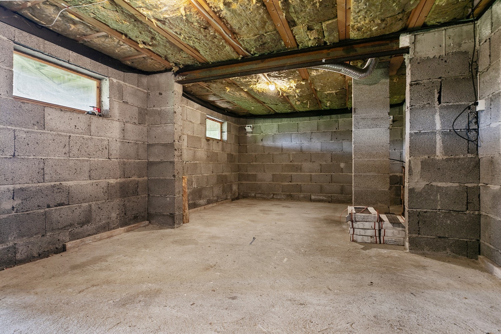 Kjeller med utvendig adkomst Galleribilde