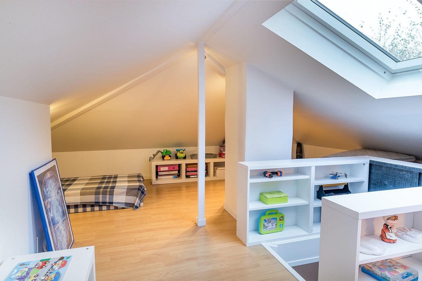 Lekerom over tv-stue Galleribilde
