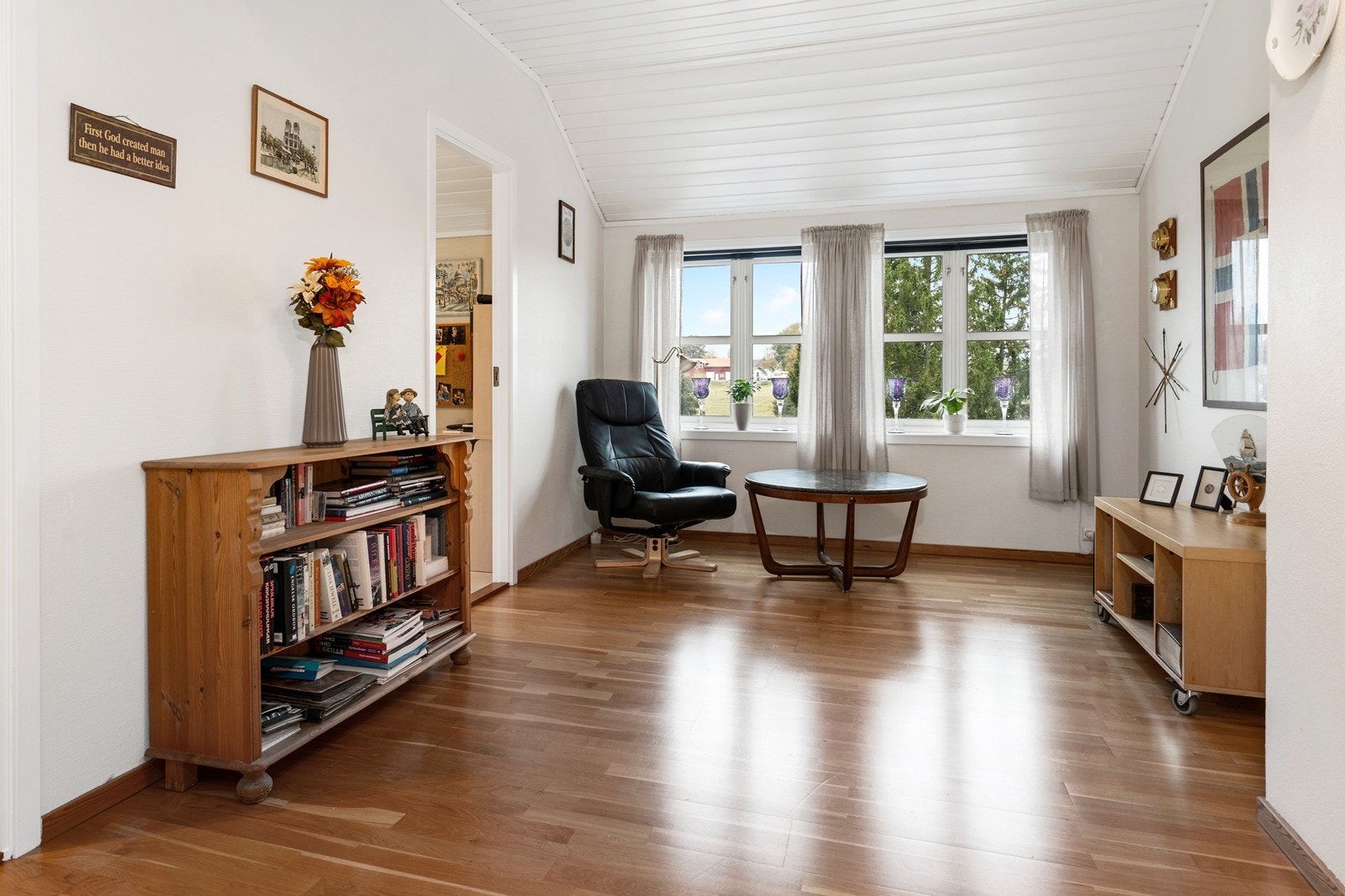 Stue i 2. etg. Galleribilde