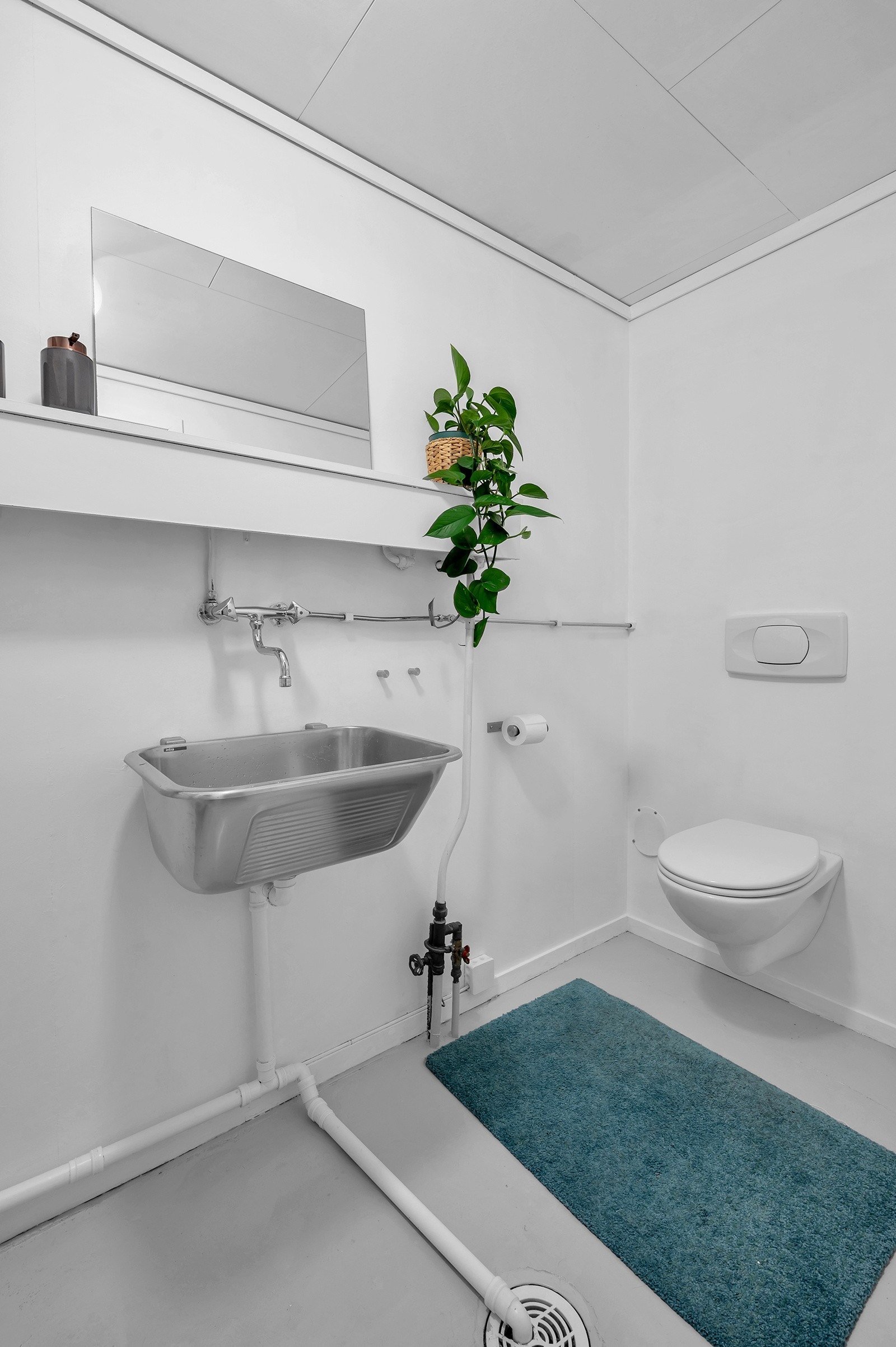 Vaskerom/wc kjeller Galleribilde