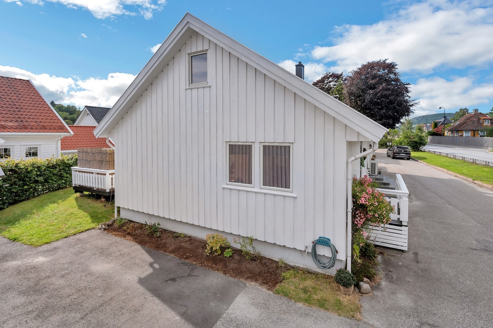 Gavl vegg kledd om i 2023. Galleribilde