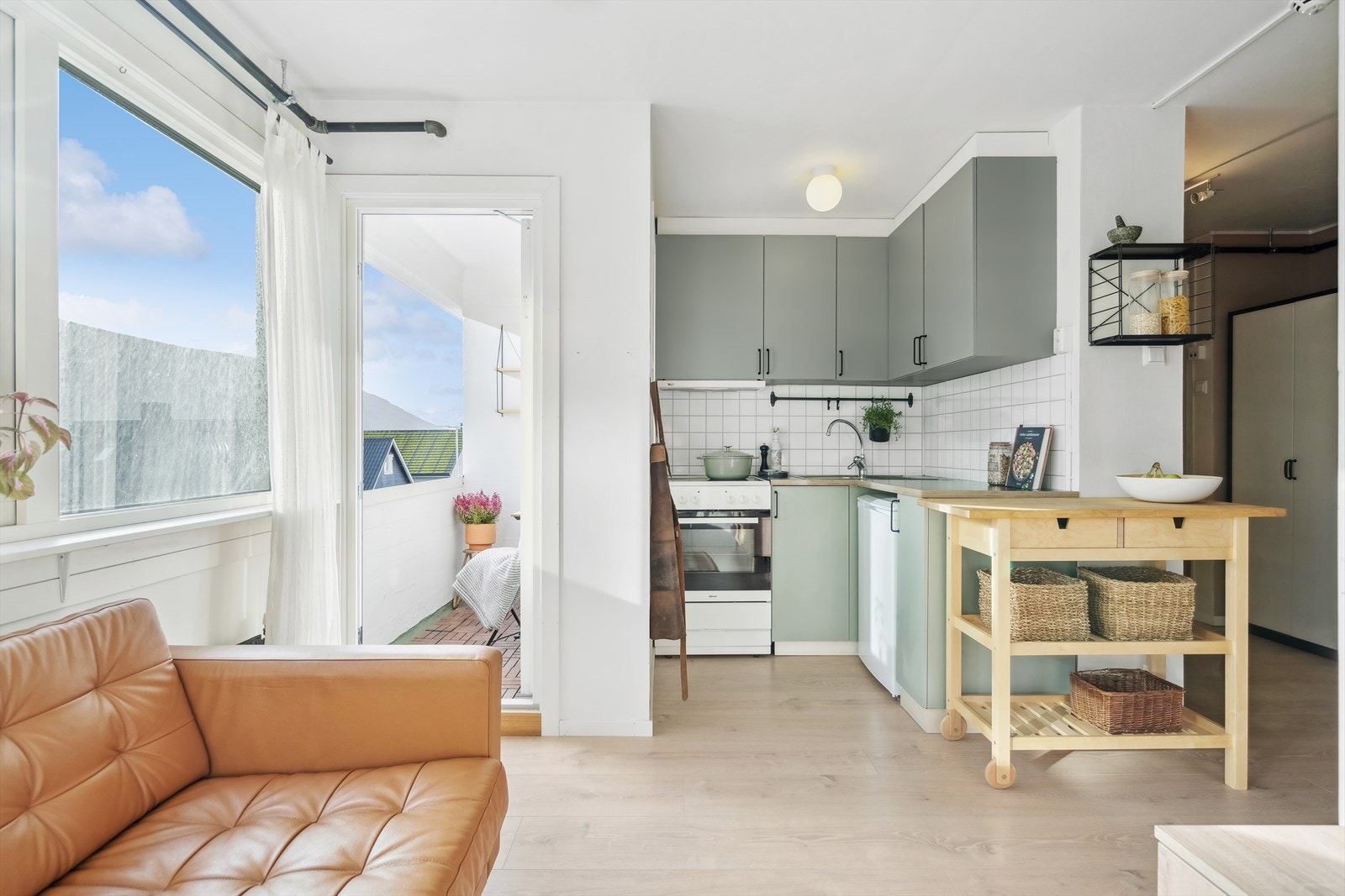 Parkgata 14 presenteres av DNB Eiendom ved Ingrid Moe Albrigtsen. Galleribilde