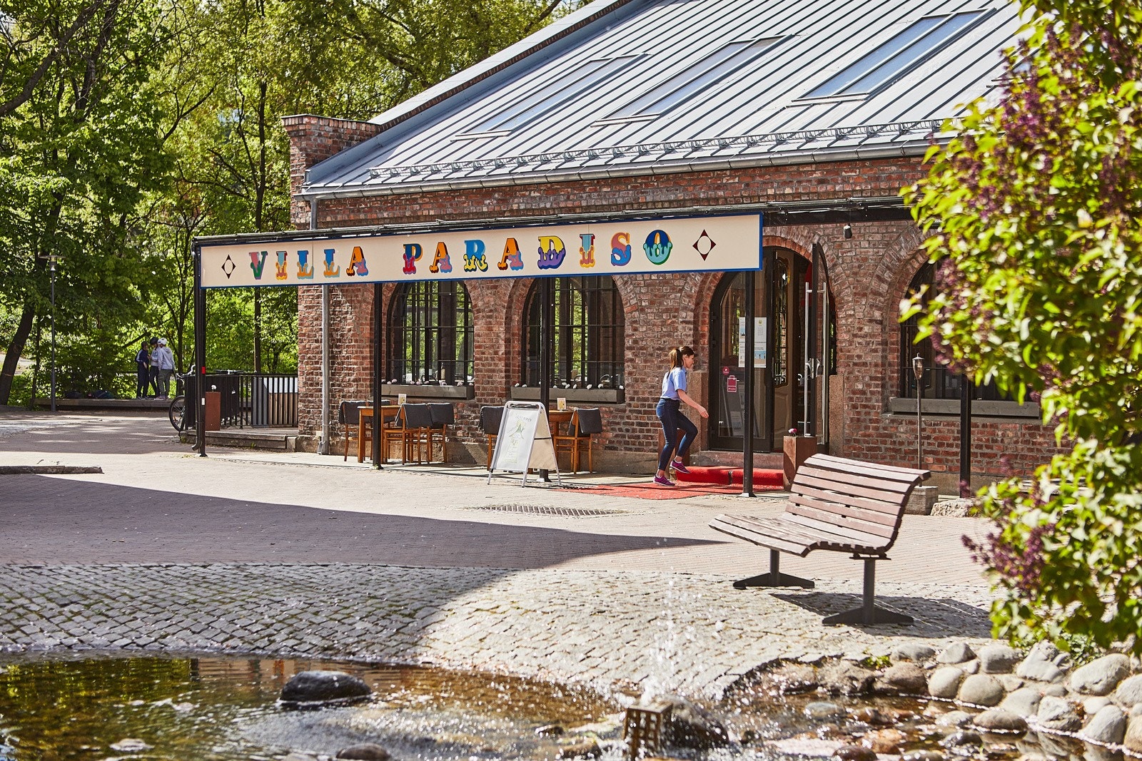 Villa Paradisio er nabolagsrestauranten på Lilleborg. Galleribilde