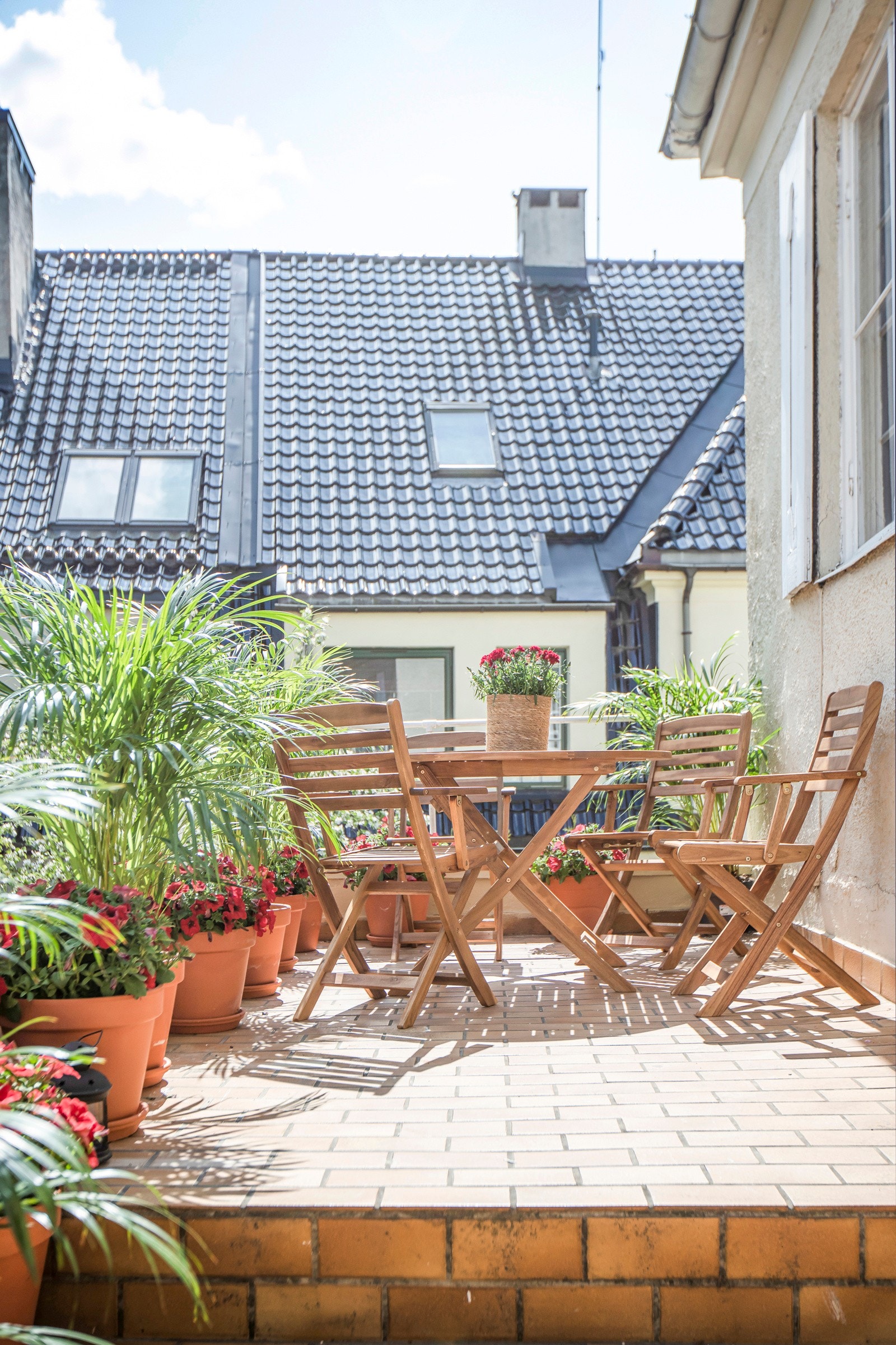 Det er etablert et trinn mellom terrassene Galleribilde
