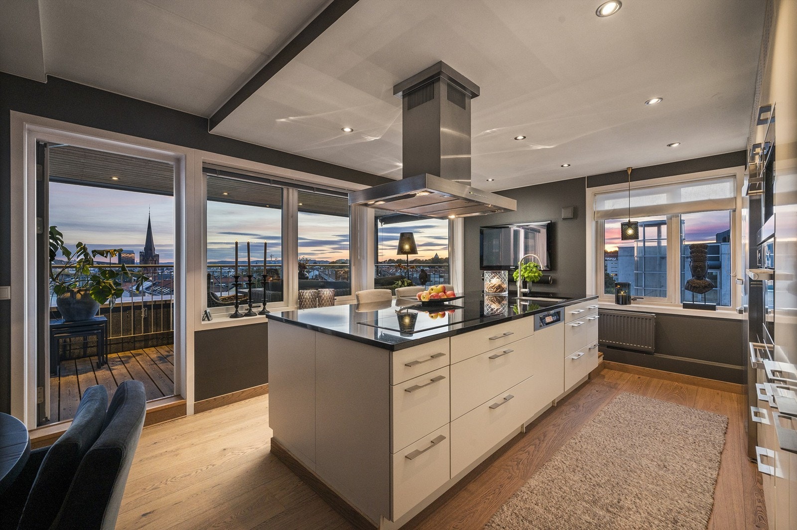 Ettertraktet beliggenhet i Ringnes Park på Øvre Grünerløkka. Galleribilde