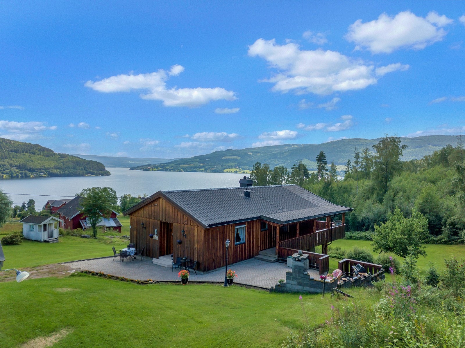 Velkommen til Myrstuguvegen 8! Galleribilde