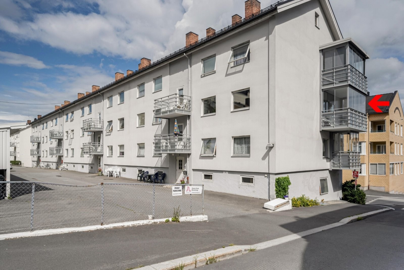 Gangavstand til dagligvare, togstasjon, treningssenter, friluftsområder m.m. Galleribilde